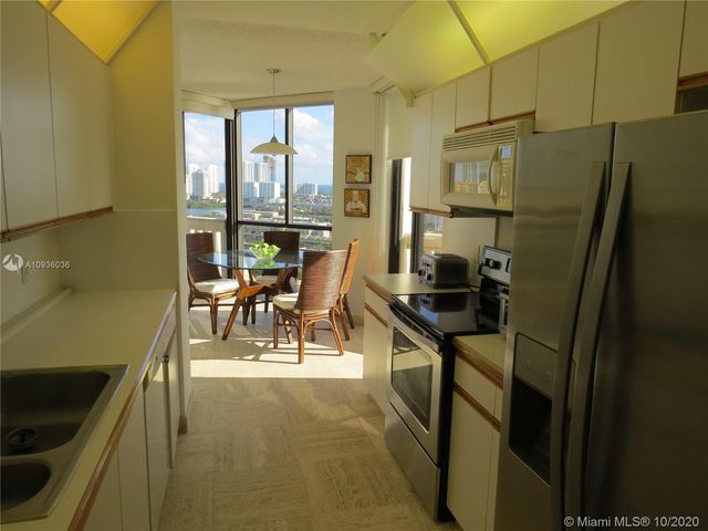 $390,000 | 1000 West Island Boulevard, Unit 2503, Aventura, FL 33160