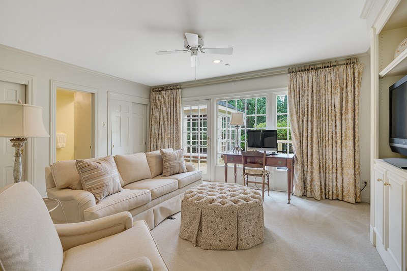 4178 Walnut Grove Road Memphis, TN 38117 - Photo 12 of 25