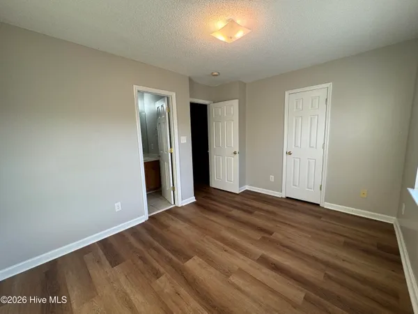 $1,050 | 364 Hunting Green Drive, Jacksonville, NC 28546