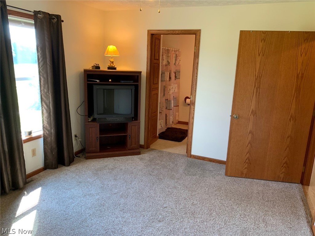 848 Stevens Road Waterford, OH 45786 - Photo 18 of 30 Master