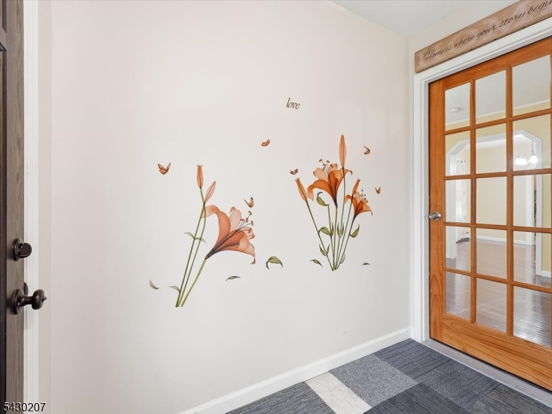 615 Spruce Street Roselle, NJ 07203 - Photo 13 of 31