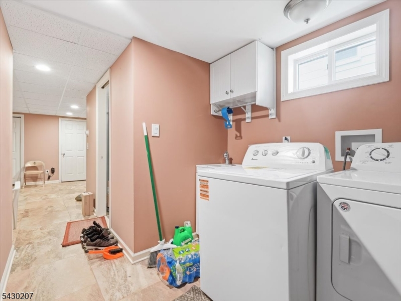 615 Spruce Street Roselle, NJ 07203 - Photo 23 of 31