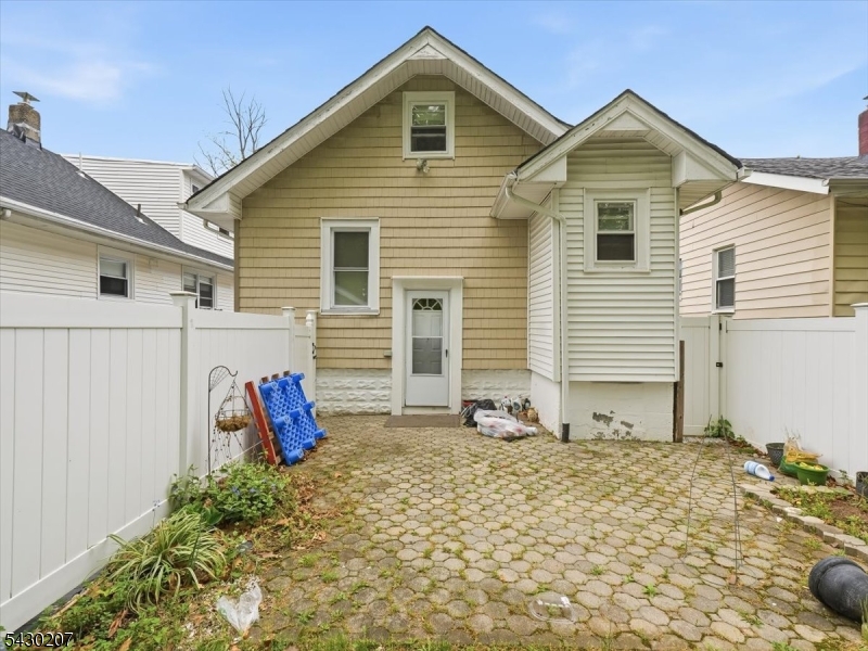 615 Spruce Street Roselle, NJ 07203 - Photo 30 of 31