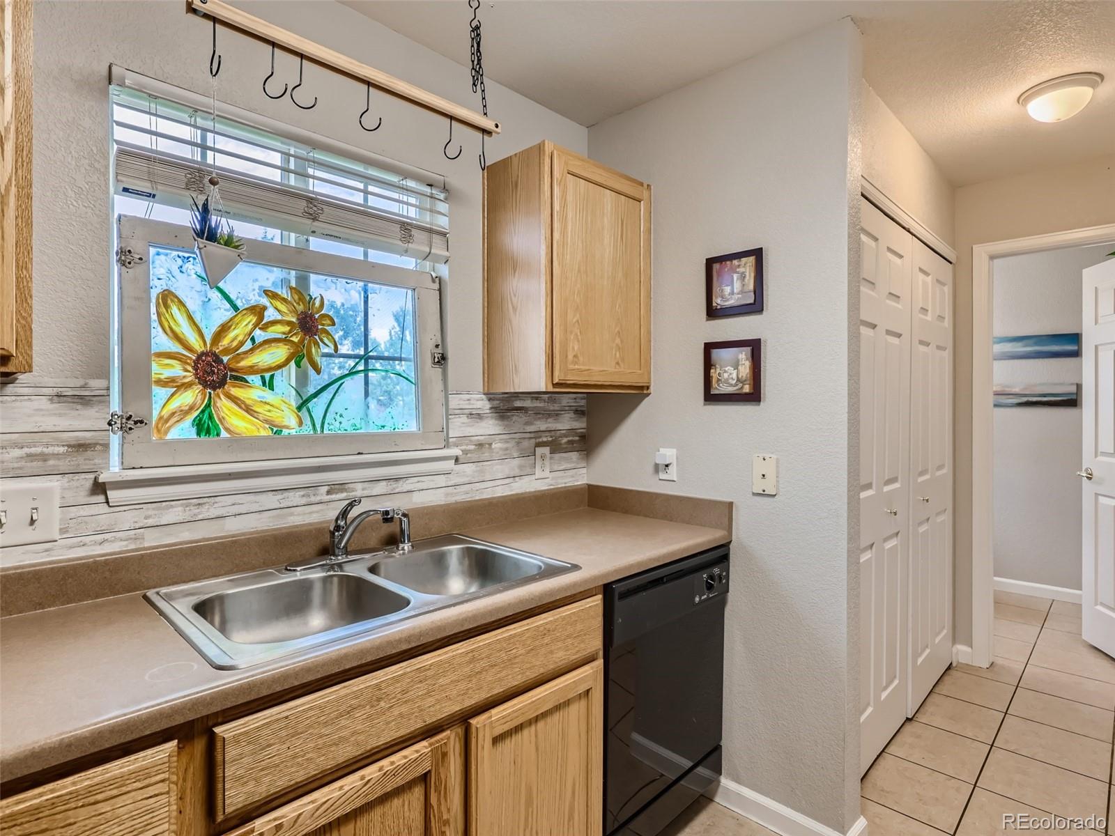 1493 Ophir Road Castle Rock, CO 80109 - Photo 13 of 40