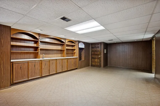 $1,250,000 | 28 Concord Drive, Oak Brook, IL 60523