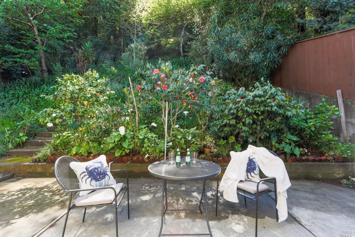 1853 Fifth Avenue San Rafael, CA 94901 - Photo 1 of 1 a view of a chairs and table in the patio
