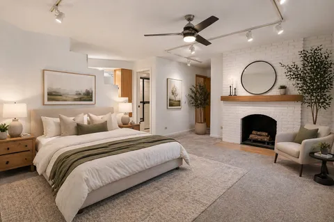 $449,800 | 414 South Dee Road, Park Ridge, IL 60068