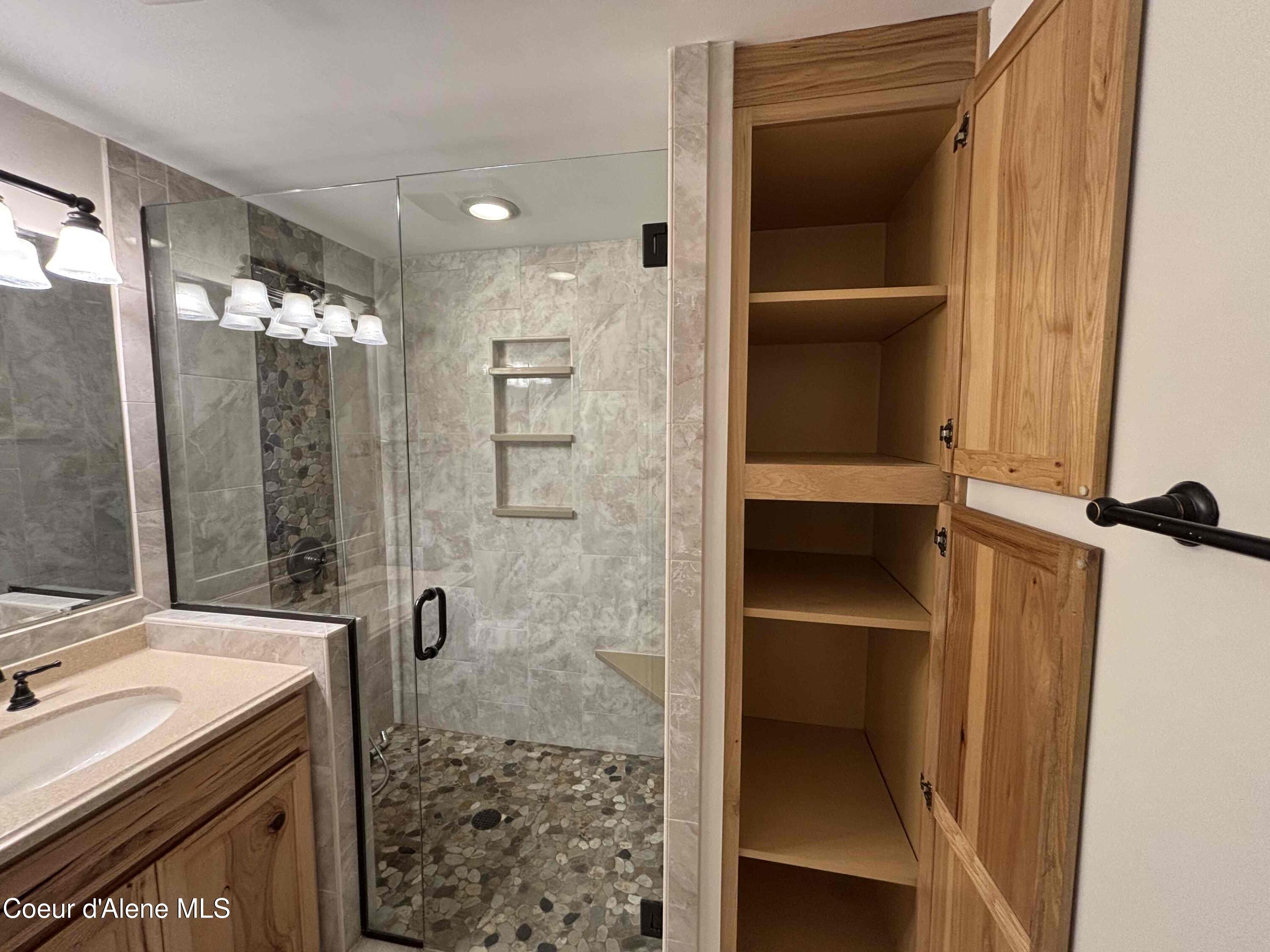 118 Walsh Way Sandpoint, ID 83864 - Photo 22 of 46 shelving