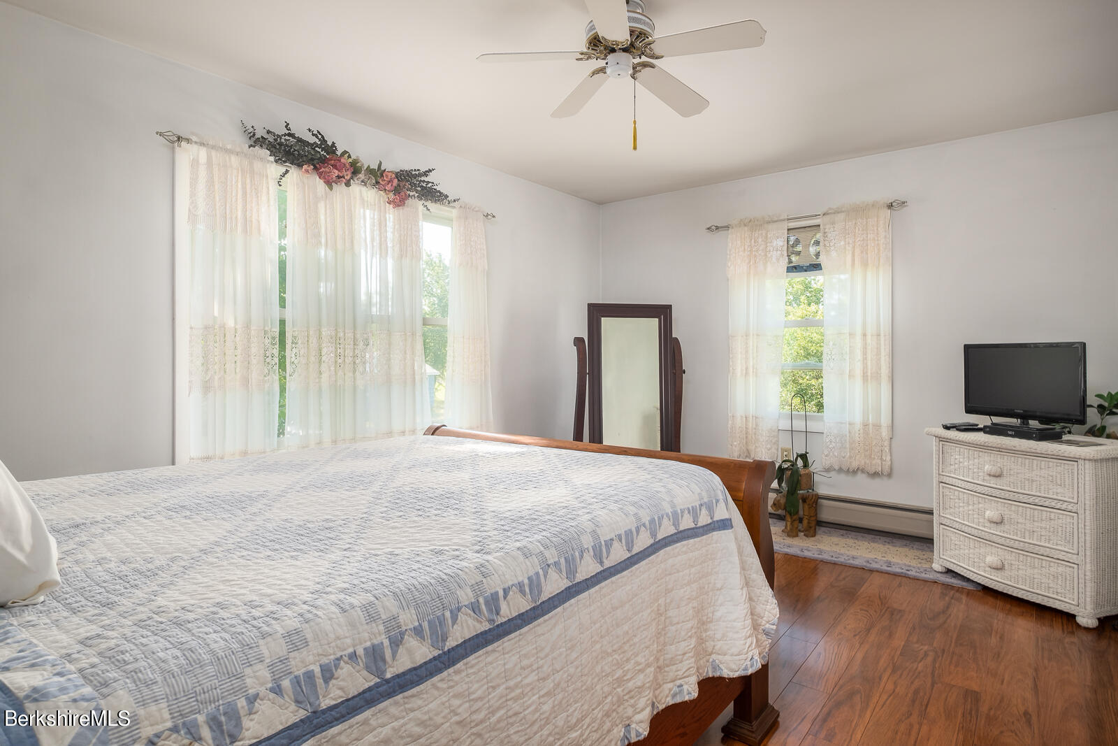 180 Luce Road Williamstown, MA 01267 - Photo 8 of 21 Bedroom 1