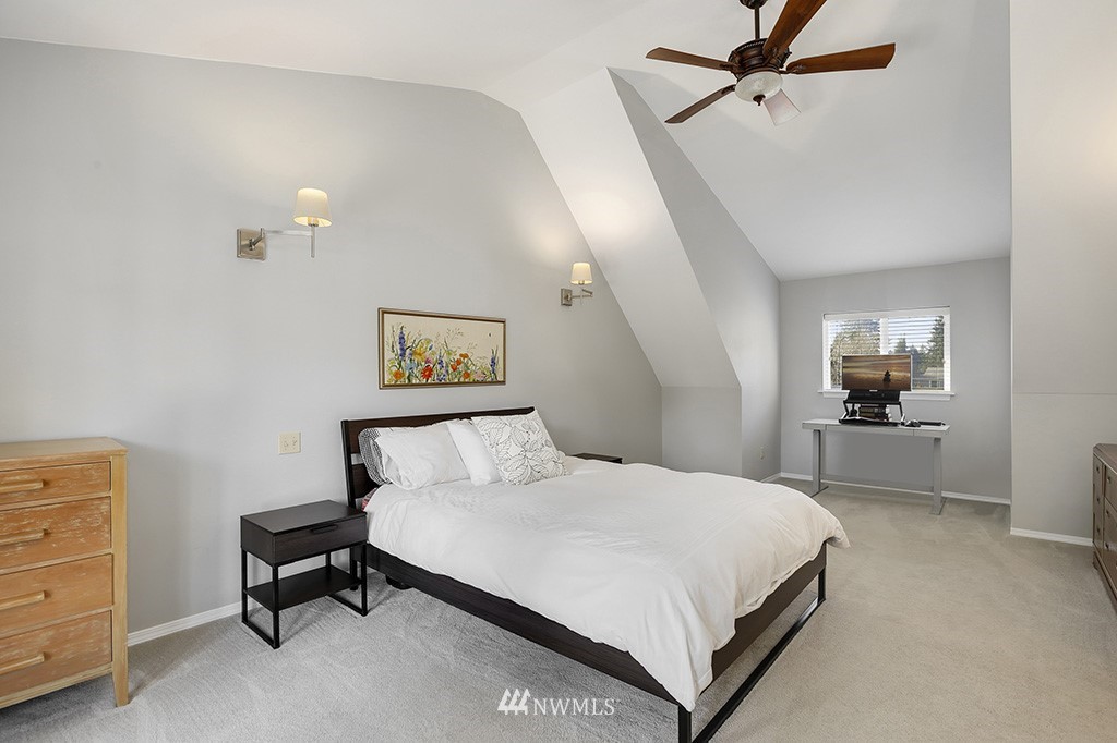 13938 147th Place Southeast Renton, WA 98059 - Photo 17 of 30 Gallery Image 17