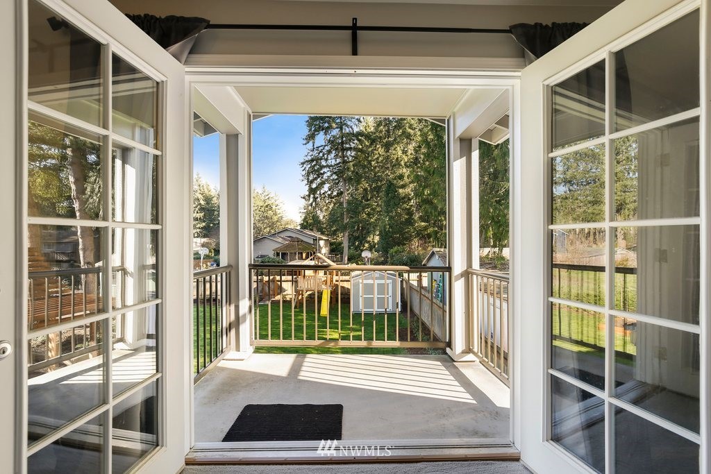 13938 147th Place Southeast Renton, WA 98059 - Photo 18 of 30 Gallery Image 18