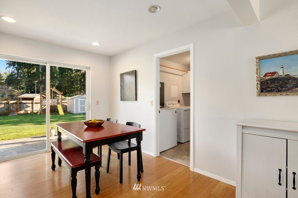 13938 147th Place Southeast Renton, WA 98059 - Photo 10 of 30 Gallery Image 10