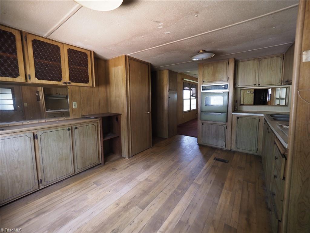2541 Sizemore Road Yadkinville, NC 27055 - Photo 23 of 31