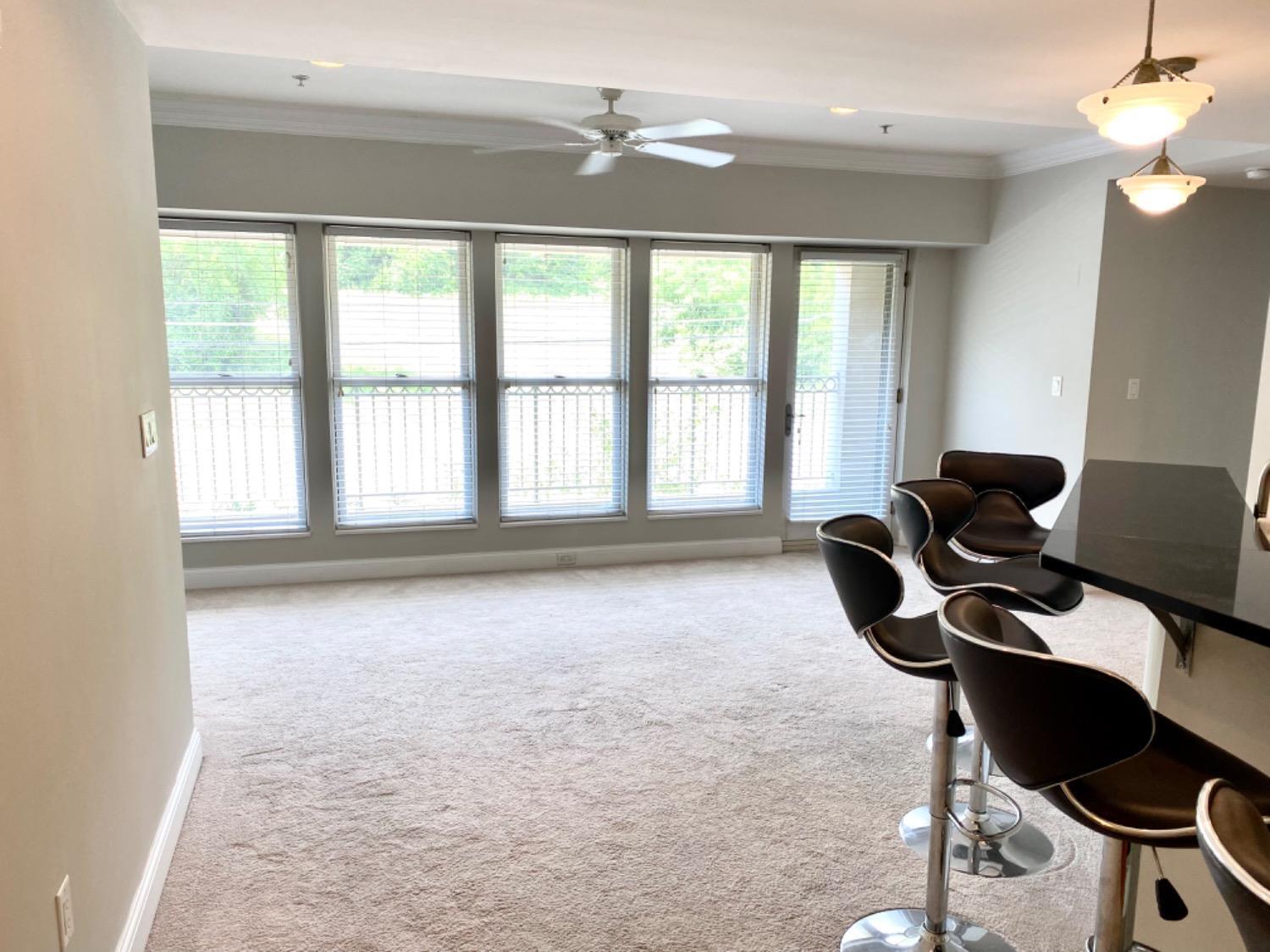 2233 Riverside Drive, Unit 2D Cincinnati, OH 45202 - Photo 8 of 16 Gallery Image 8