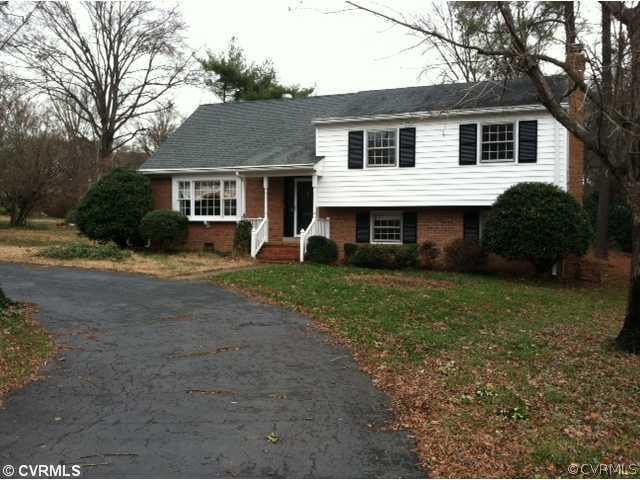 9316 Three Chopt Road Henrico, VA 23229 - Photo 1 of 10 Exterior Front
