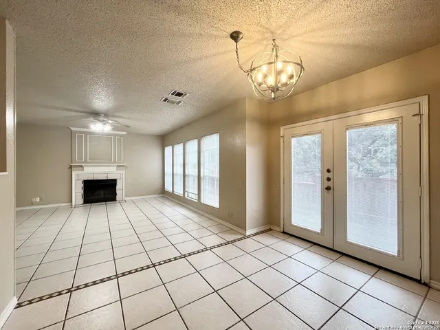 $1,995 | 906 Cap Stone, San Antonio, TX 78258