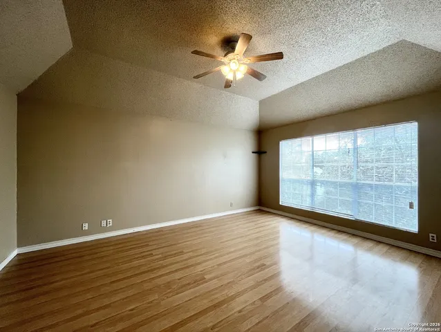 $1,995 | 906 Cap Stone, San Antonio, TX 78258