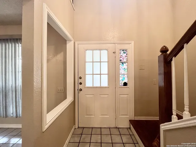 $1,995 | 906 Cap Stone, San Antonio, TX 78258