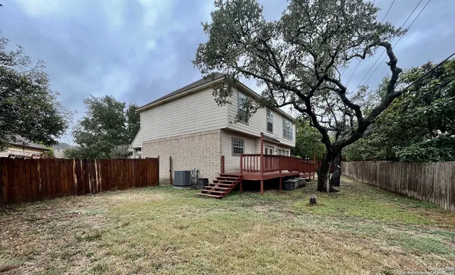 $1,995 | 906 Cap Stone, San Antonio, TX 78258