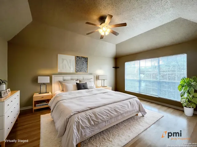 $1,995 | 906 Cap Stone, San Antonio, TX 78258