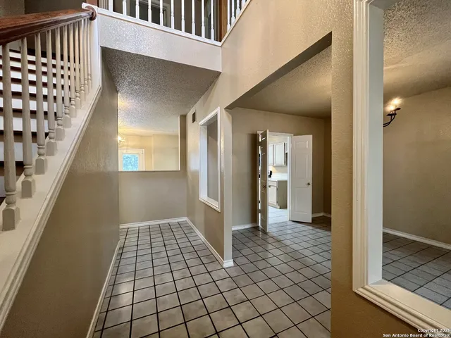 $1,995 | 906 Cap Stone, San Antonio, TX 78258