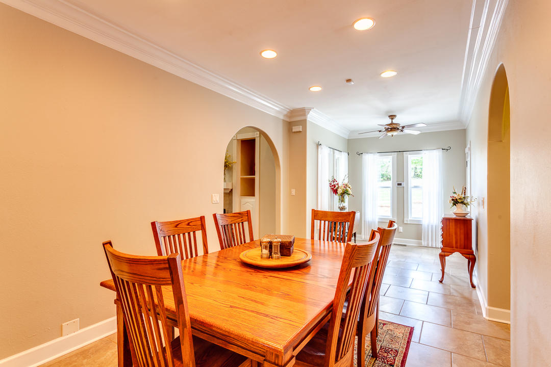 205 Howard Road Loudon, TN 37774 - Photo 17 of 40 Dining Room