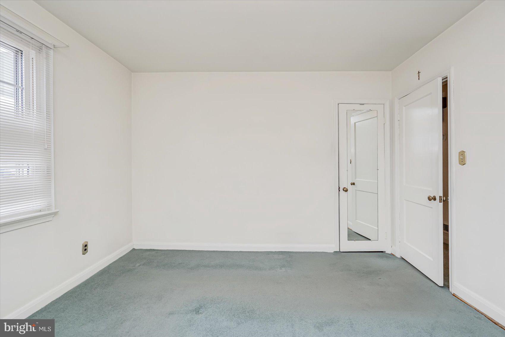 1528 Leslie Road Baltimore, MD 21222 - Photo 21 of 33 a view of an empty room