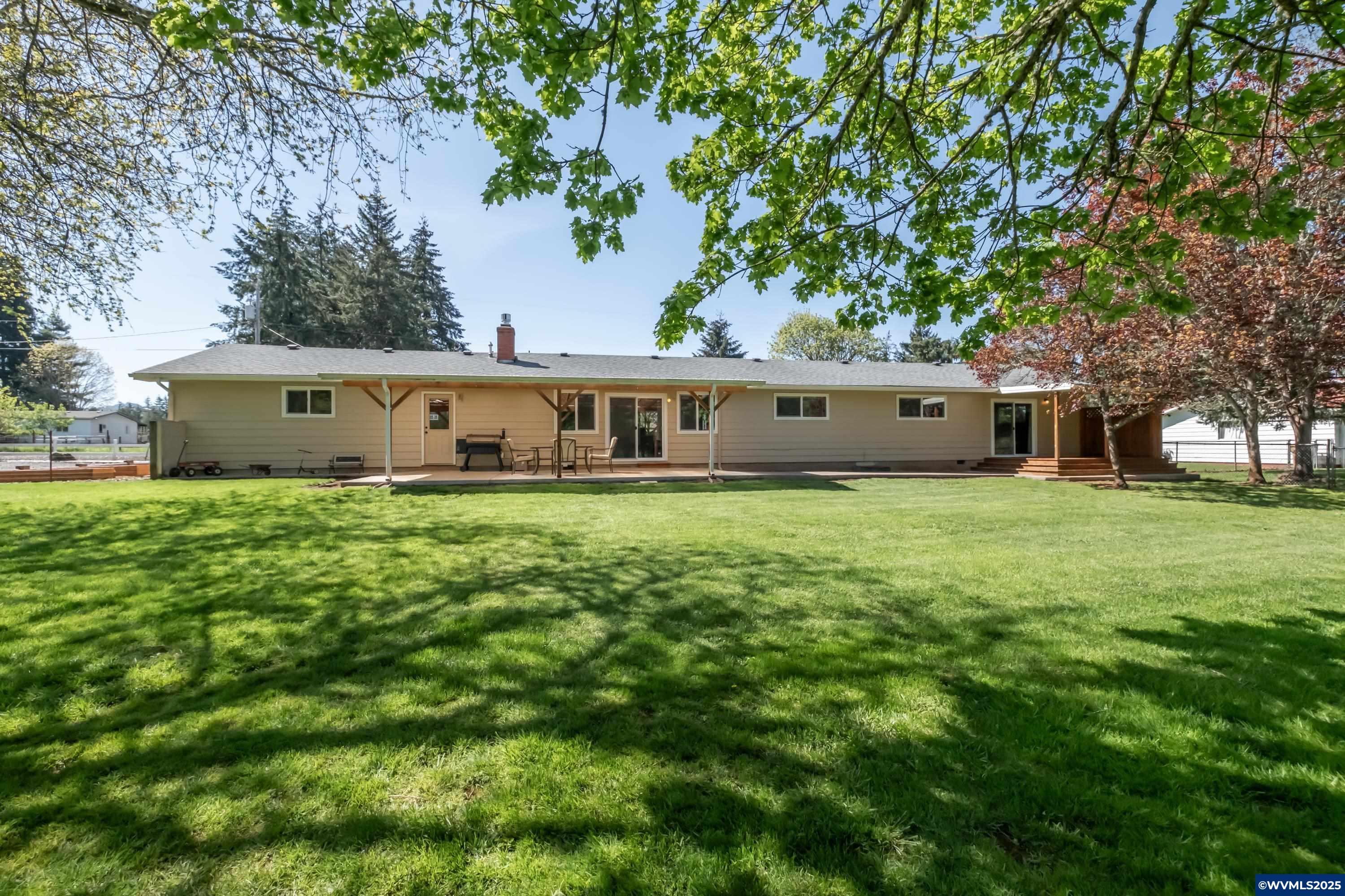 28791 Liberty Road Sweet Home, OR 97386 - Photo 29 of 49 Gallery Image 29