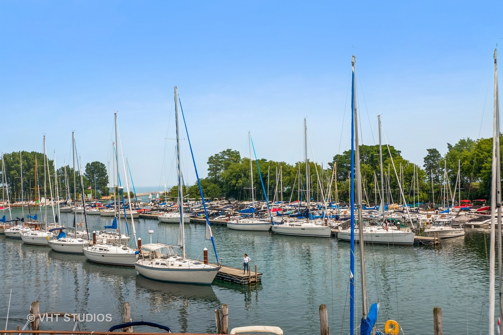 704 Sheridan Road Wilmette, IL 60091 - Photo 8 of 15 a view of boats in ocean