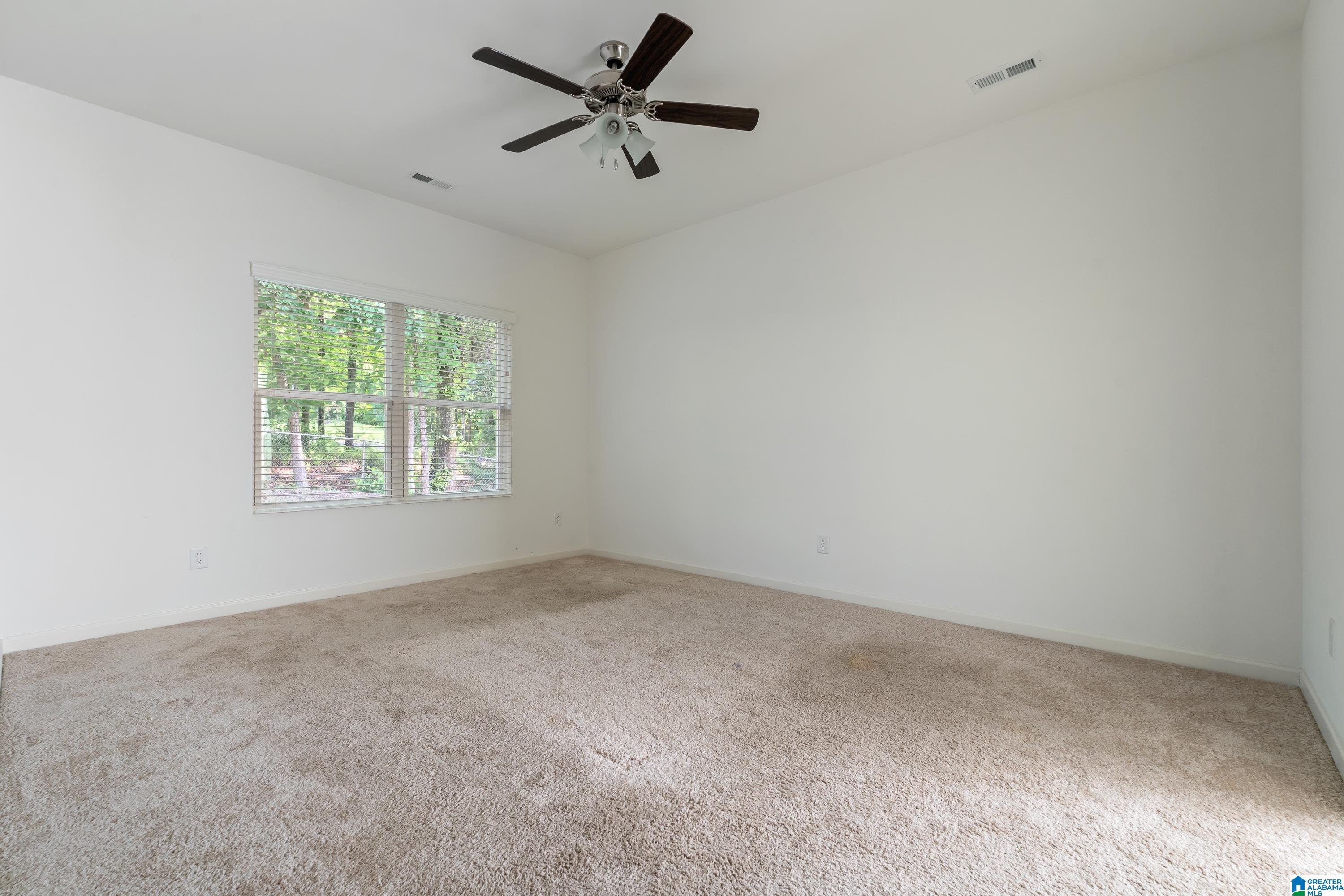 794 Valley Circle Leeds, AL 35094 - Photo 12 of 27