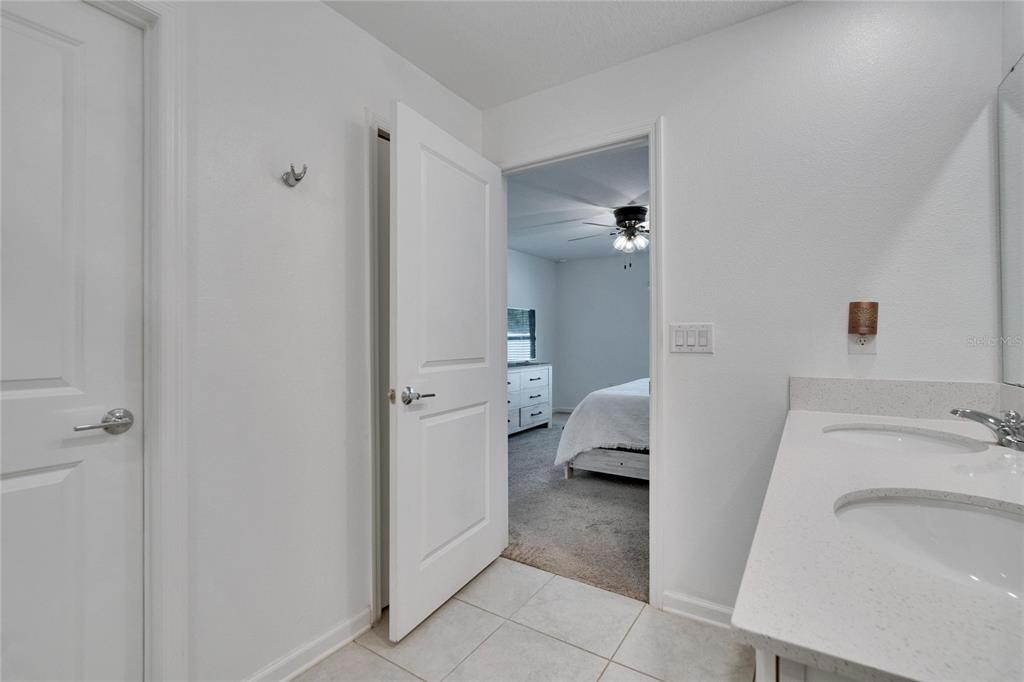 272 Pershing Street Bartow, FL 33830 - Photo 19 of 52 a bathroom with a sink and toilet