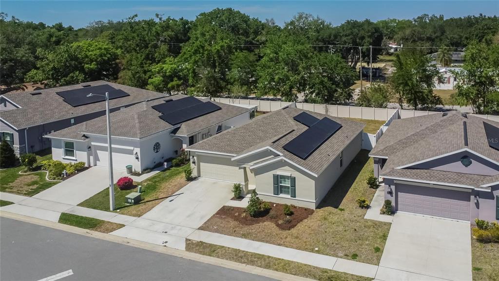 272 Pershing Street Bartow, FL 33830 - Photo 39 of 52 an aerial view of a house with a garden