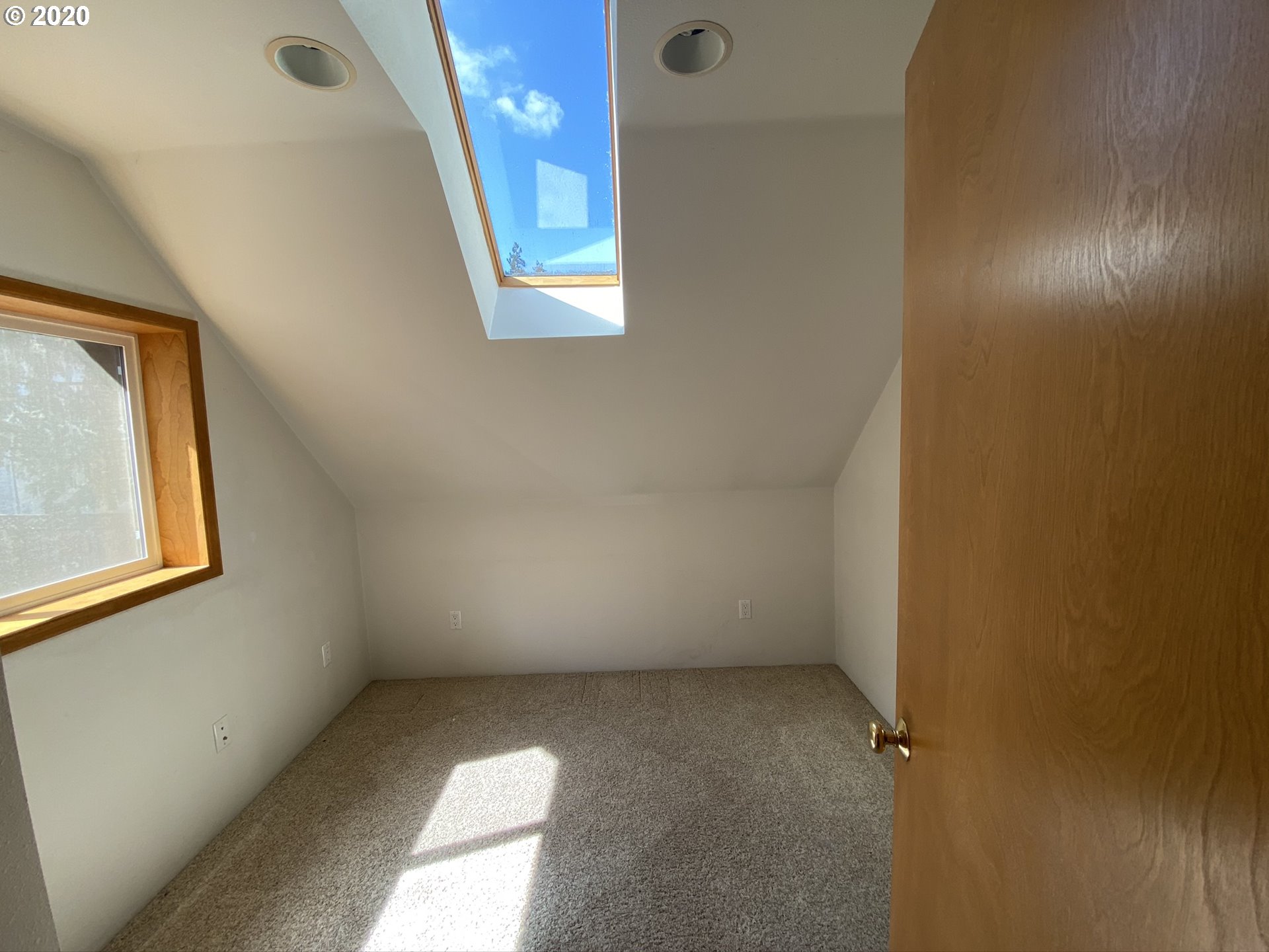 7227 Daisy Street Springfield, OR 97478 - Photo 15 of 28