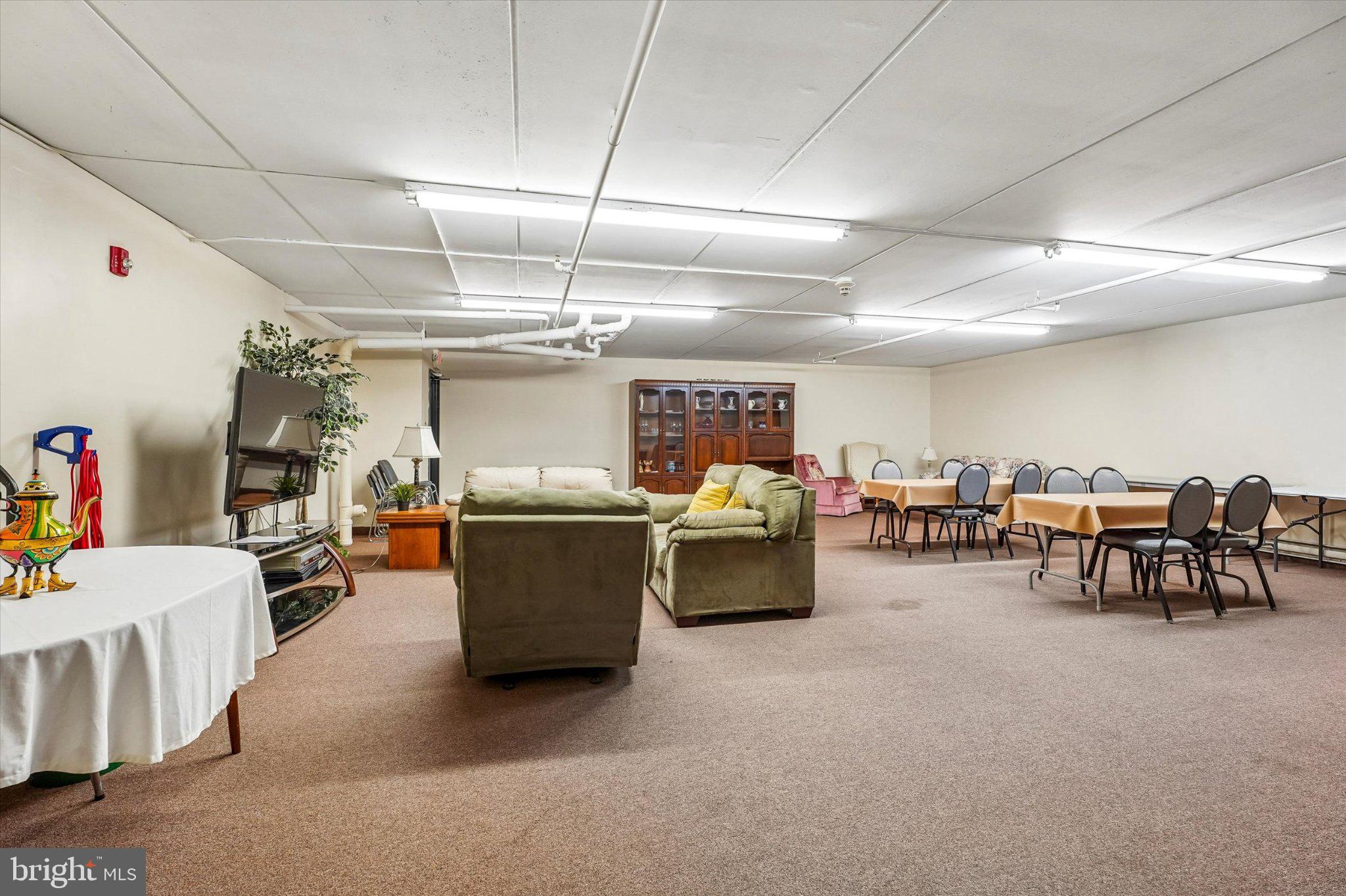 148 Brandon Road Jeffersonville, PA 19403 - Photo 21 of 26 Spacious multi-purpose gathering area.