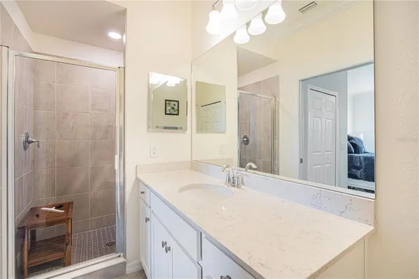$375,000 | 17724 Gawthrop Drive, Unit 301, Bradenton, FL 34211