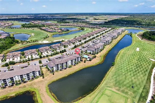 $375,000 | 17724 Gawthrop Drive, Unit 301, Bradenton, FL 34211