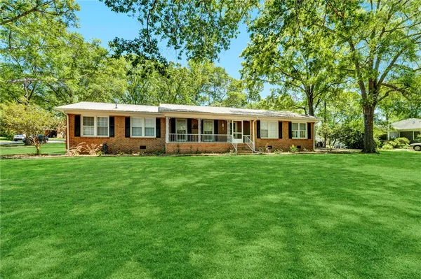 $340,000 | 302 Forest Lane, Belton, SC 29627