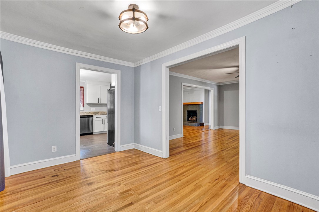 302 Forest Lane Belton, SC 29627 - Photo 5 of 43