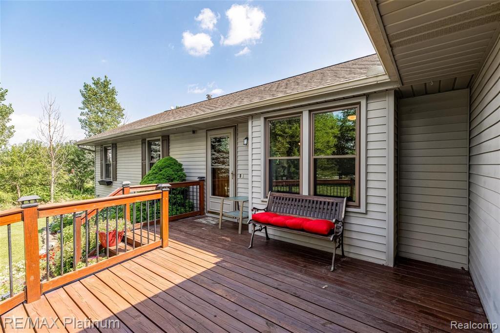 10335 Judd Road Fowlerville, MI 48836 - Photo 4 of 45