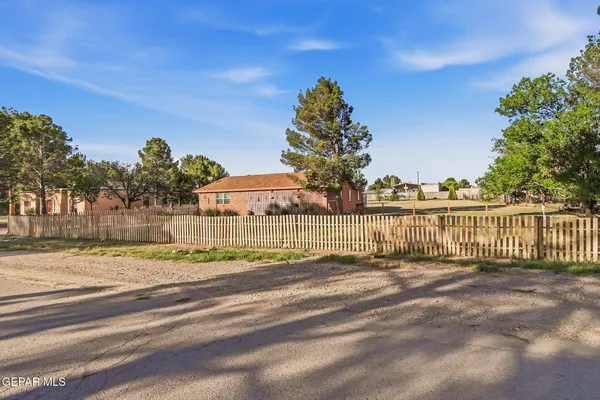 $194,700 | 12243 Heritage Way, Clint, TX 79836