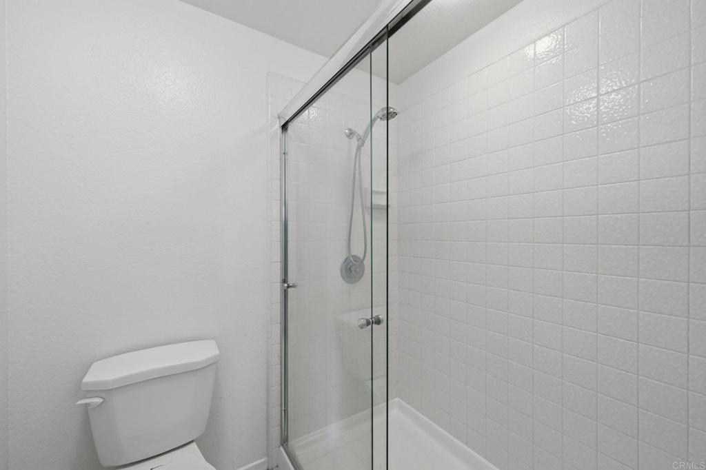 7015 Goldenrod Way Carlsbad, CA 92011 - Photo 21 of 36