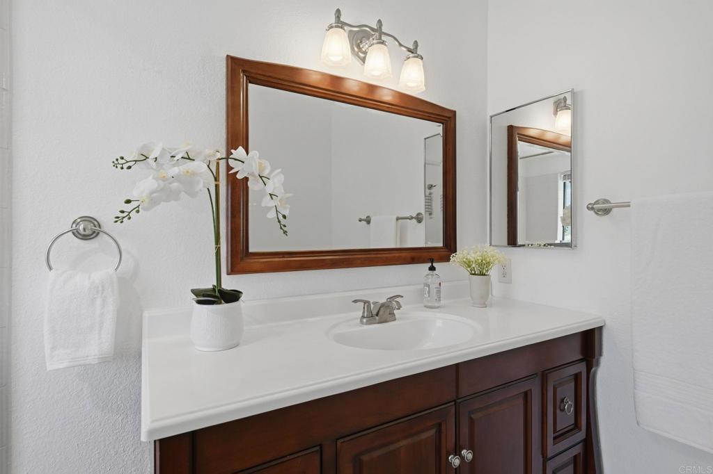 7015 Goldenrod Way Carlsbad, CA 92011 - Photo 30 of 36