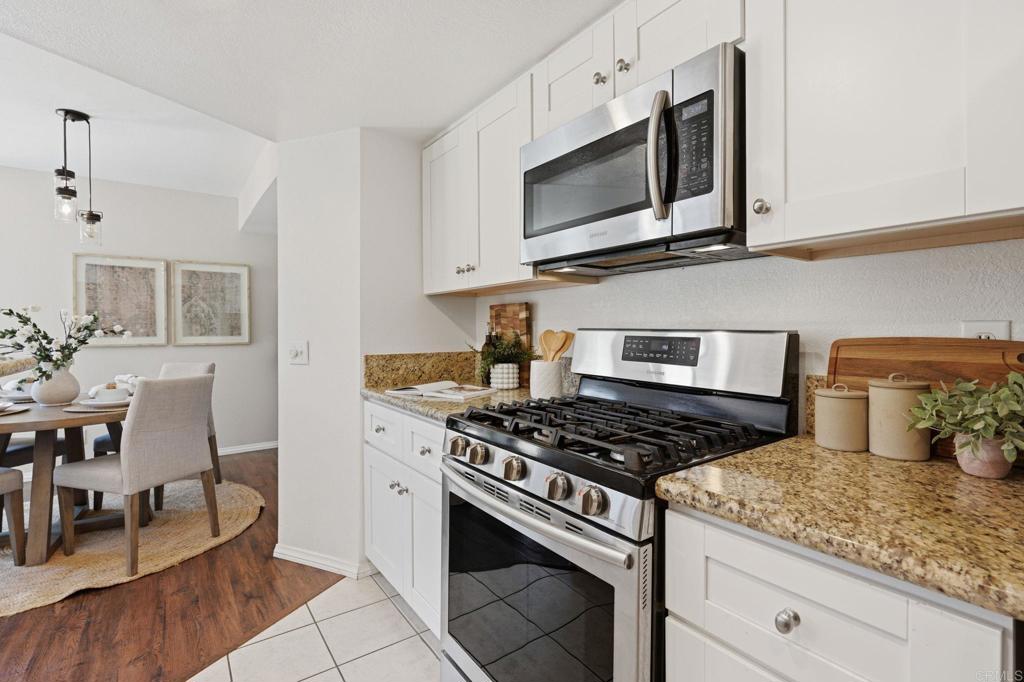 7015 Goldenrod Way Carlsbad, CA 92011 - Photo 7 of 36