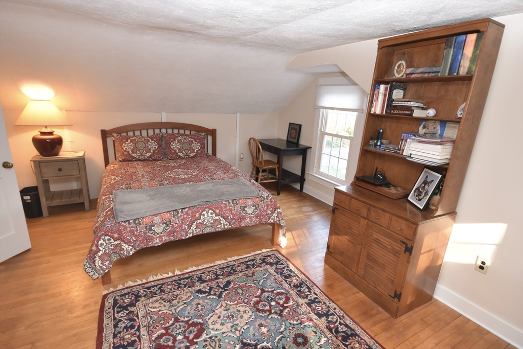 88 Blue Hills Road Amherst, MA 01002 - Photo 24 of 35 Gallery Image 24