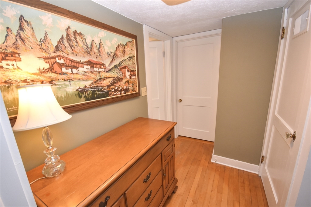 88 Blue Hills Road Amherst, MA 01002 - Photo 26 of 35 Gallery Image 26