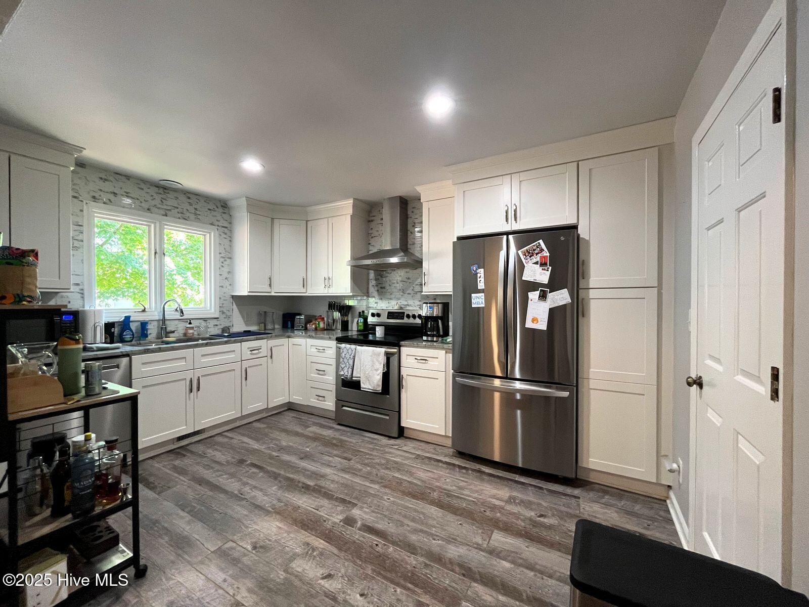 209 Tall Trees Drive Pinehurst, NC 28374 - Photo 12 of 25 209 kitchen 3