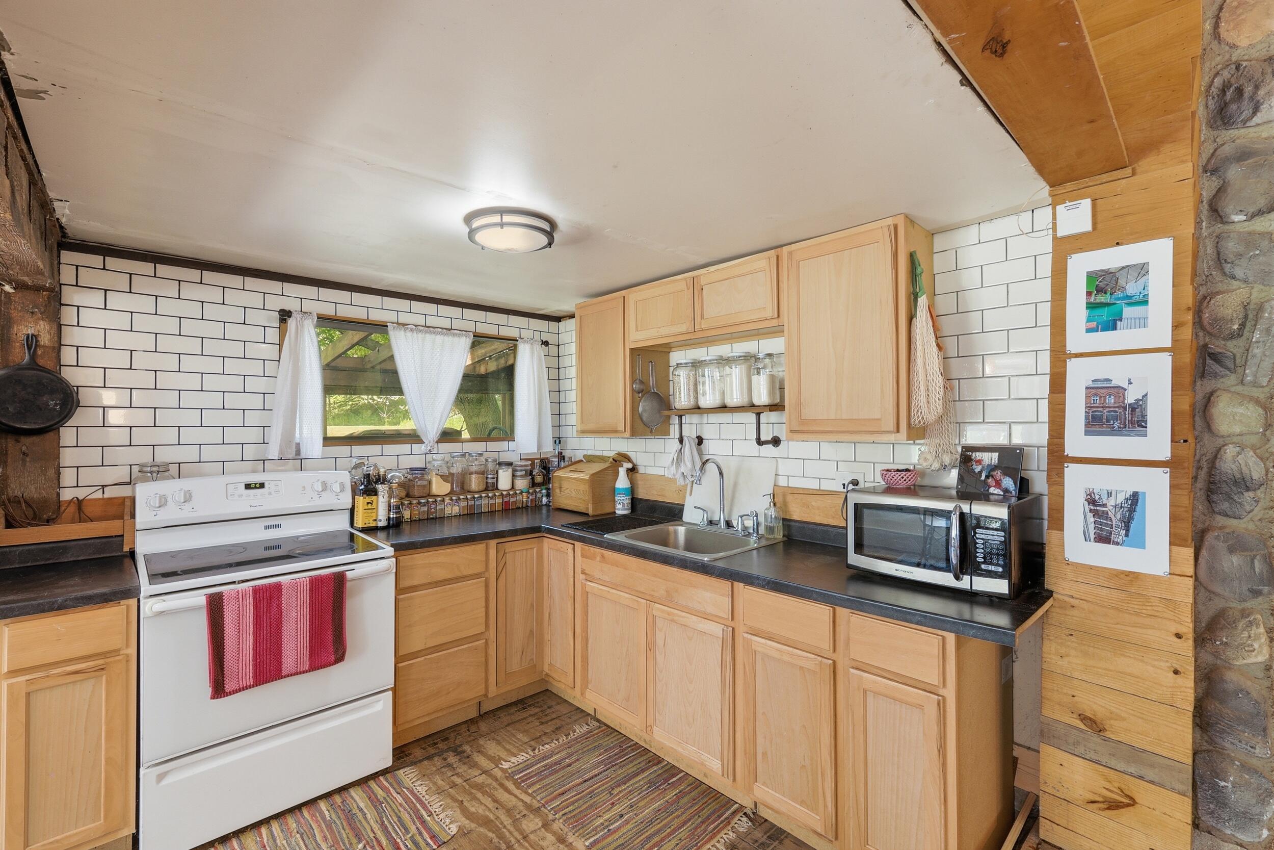 1497 West Dowling Road Dowling, MI 49050 - Photo 4 of 23 9_3j5a2239