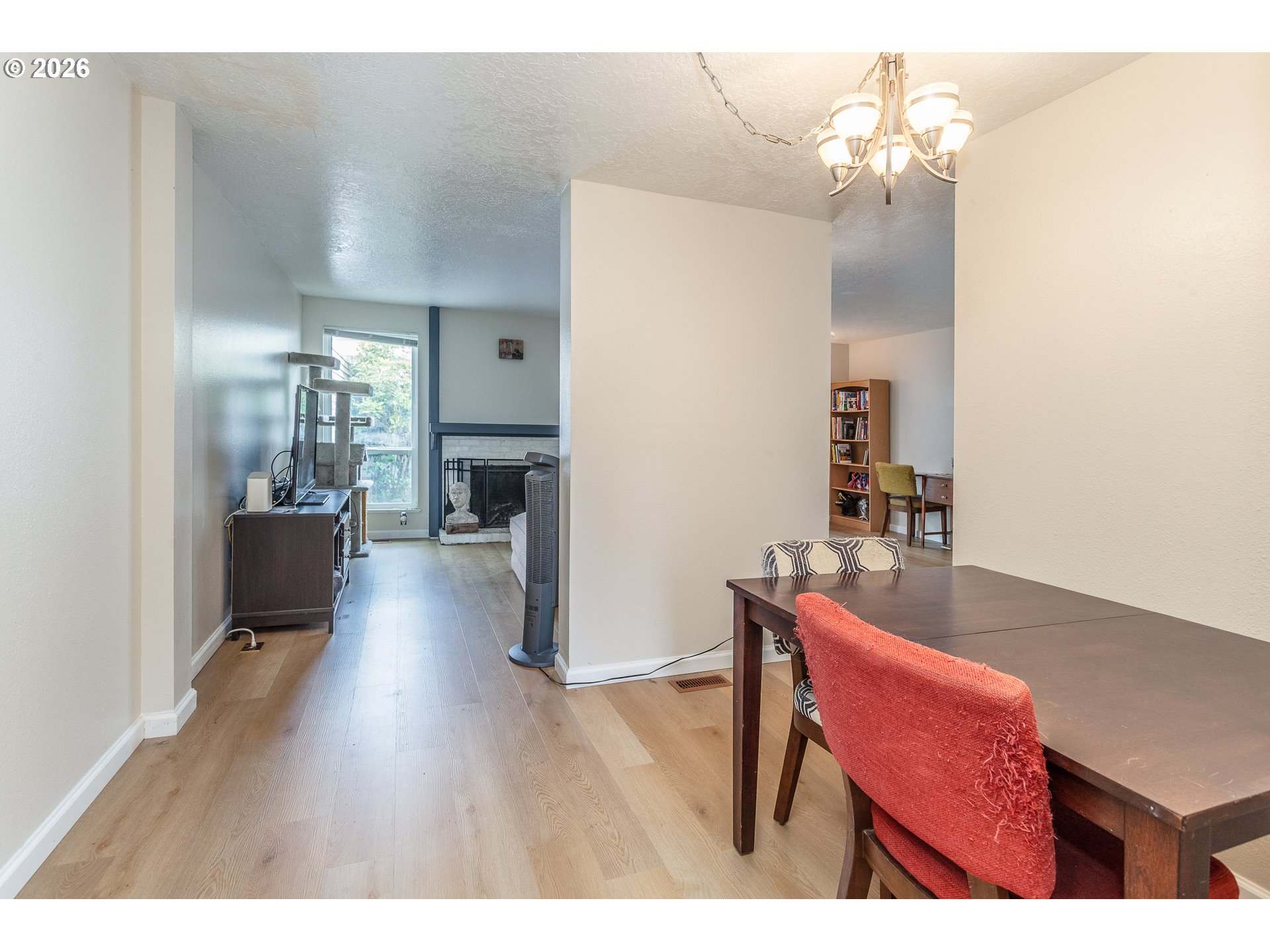 6151 Southwest Erickson Avenue Beaverton, OR 97008 - Photo 11 of 29 Dining Area