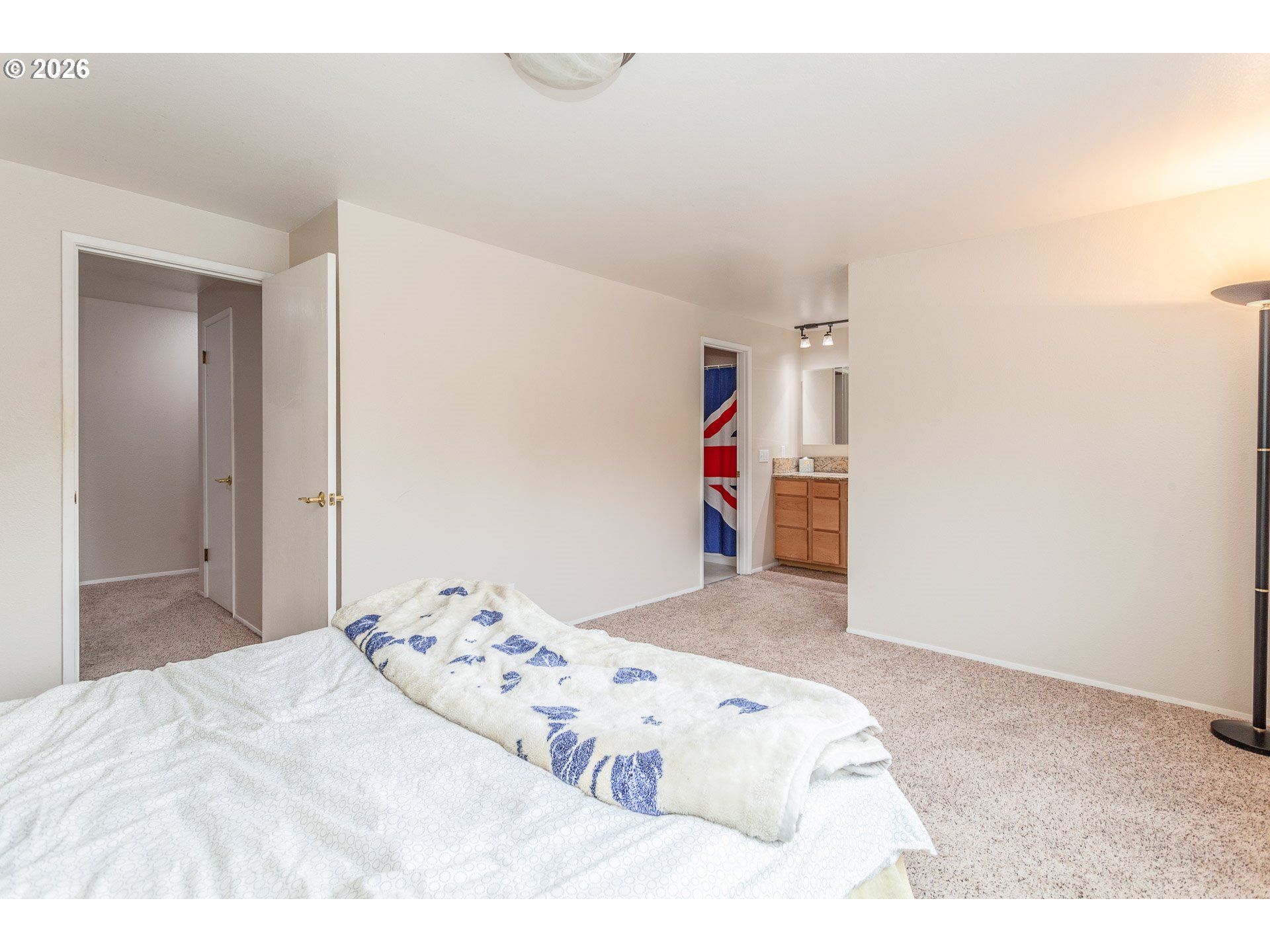 6151 Southwest Erickson Avenue Beaverton, OR 97008 - Photo 19 of 29 Primary Bedroom