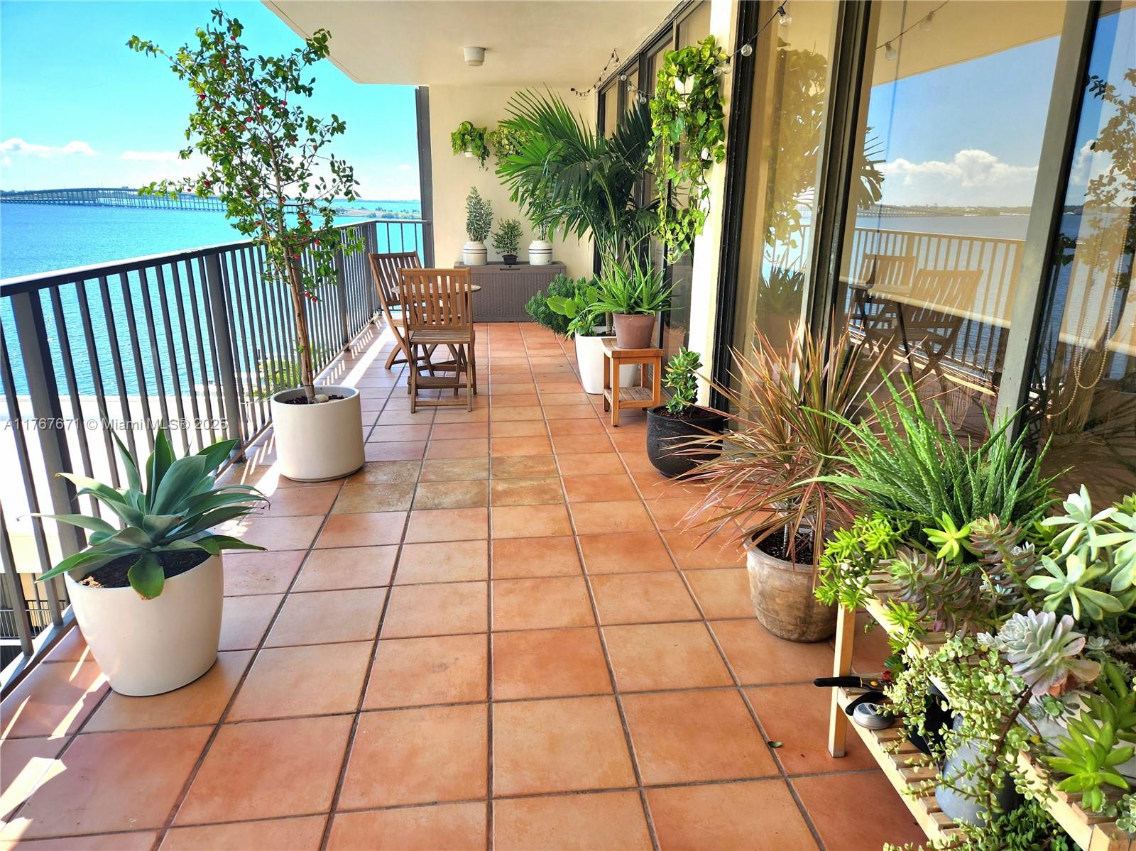 1925 Brickell Avenue, Unit 706 Miami, FL 33129 - Photo 5 of 20